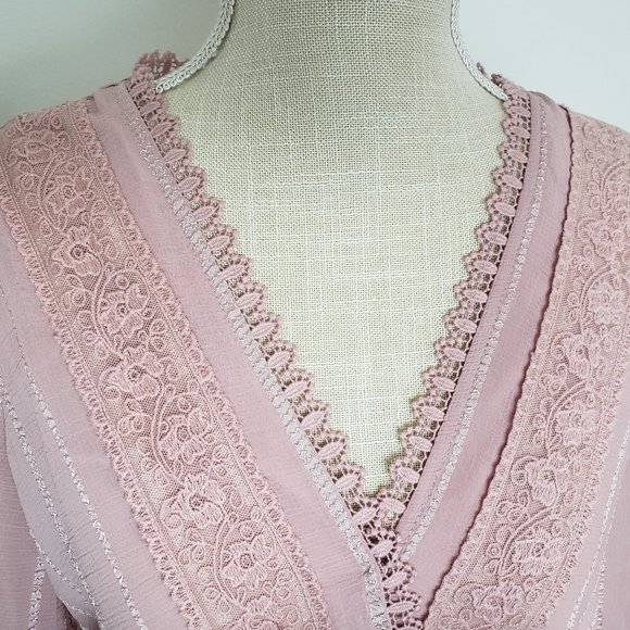 Pink top - Picture 5 of 8